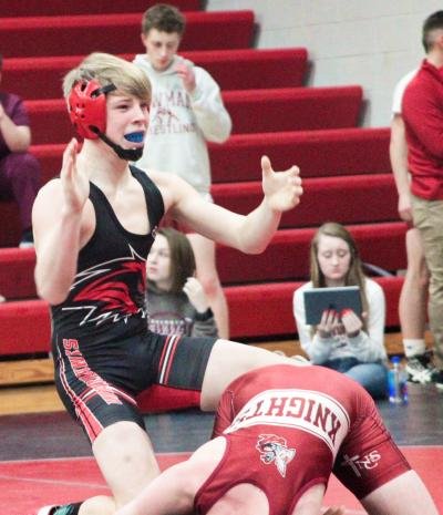 Petersen brothers make immediate impact for West Fork wrestling team